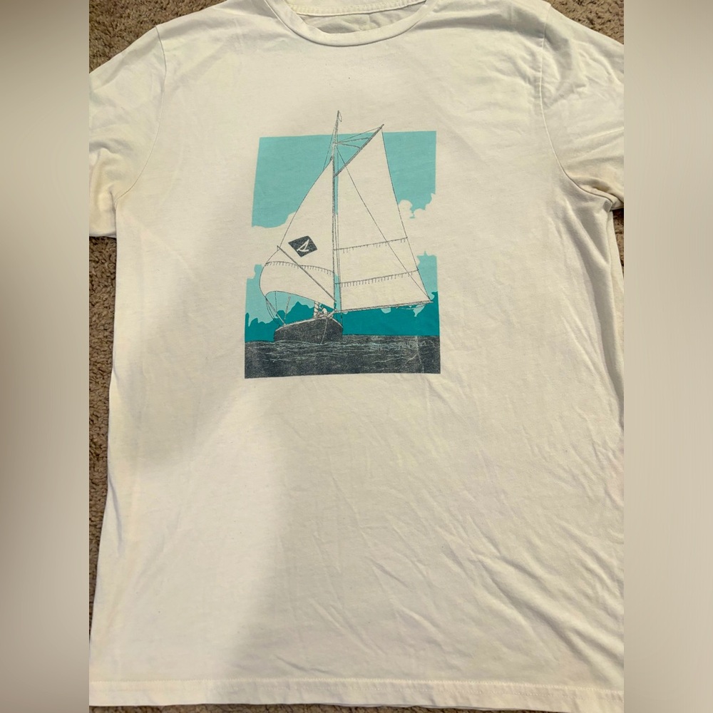Sperry brand men's tee shirt size medium
